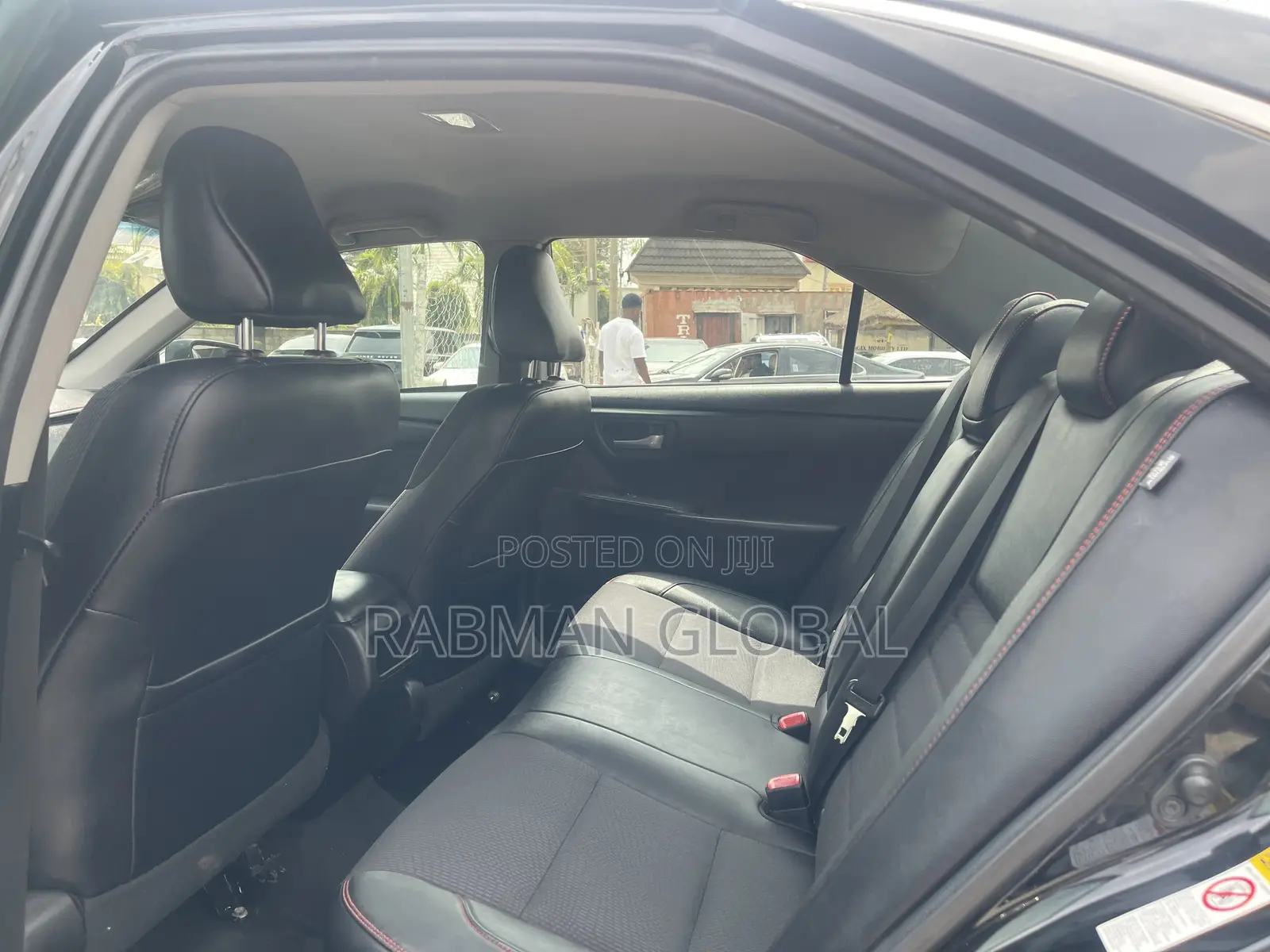 Toyota Camry SE 4dr Sedan (2.5L 4cyl 6A) 2017 Black
