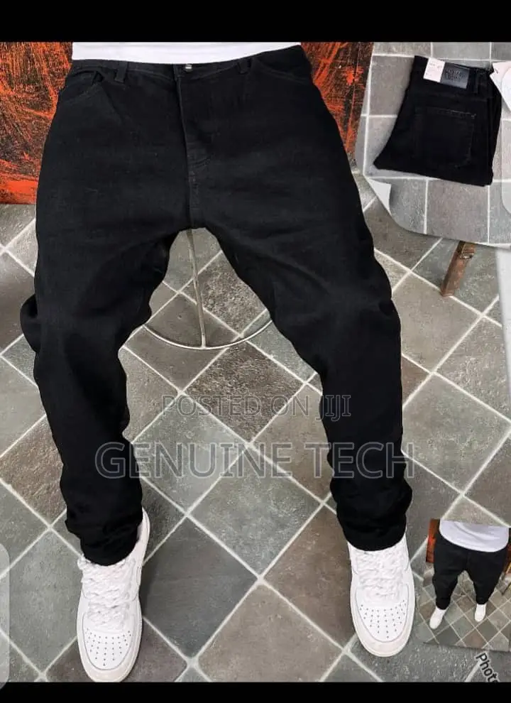 Quality Black Straight Jeans