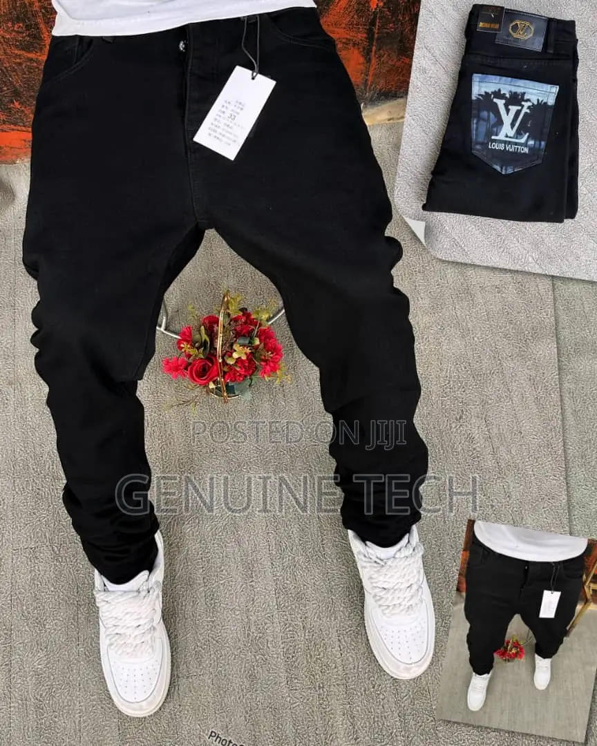 Quality Black Straight Jeans
