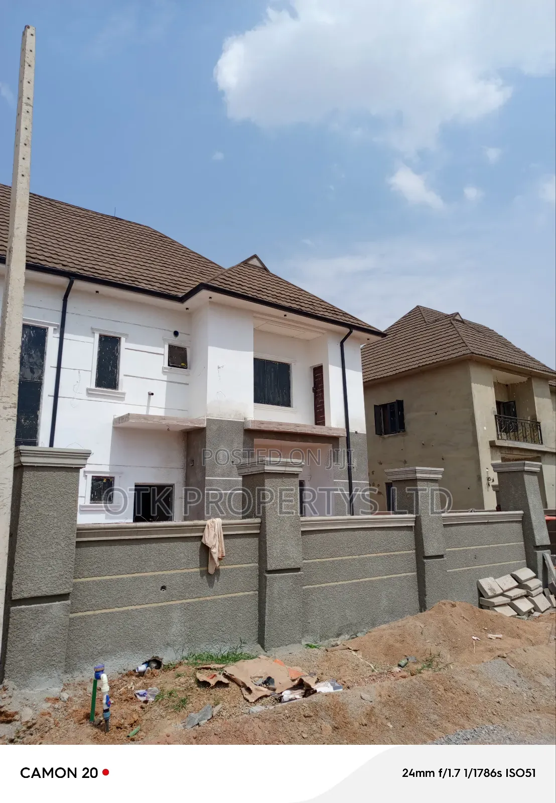 4bdrm Duplex in Kubwa Fo1 Military for sale
