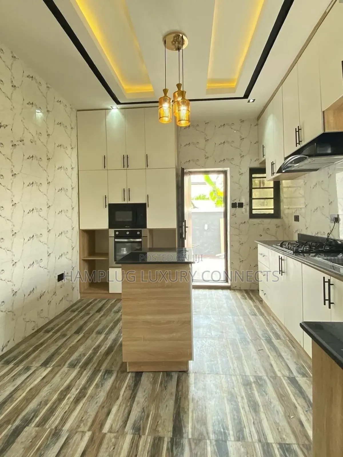 Furnished 4bdrm Duplex in Ruuodomaya for sale
