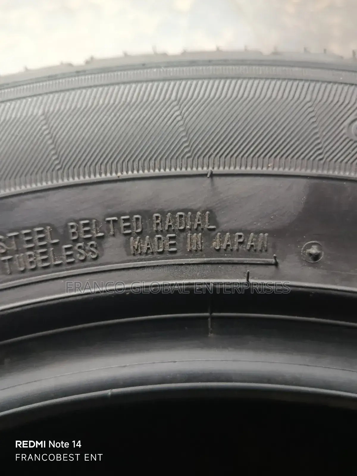 225/55r17 Dunlop Tire