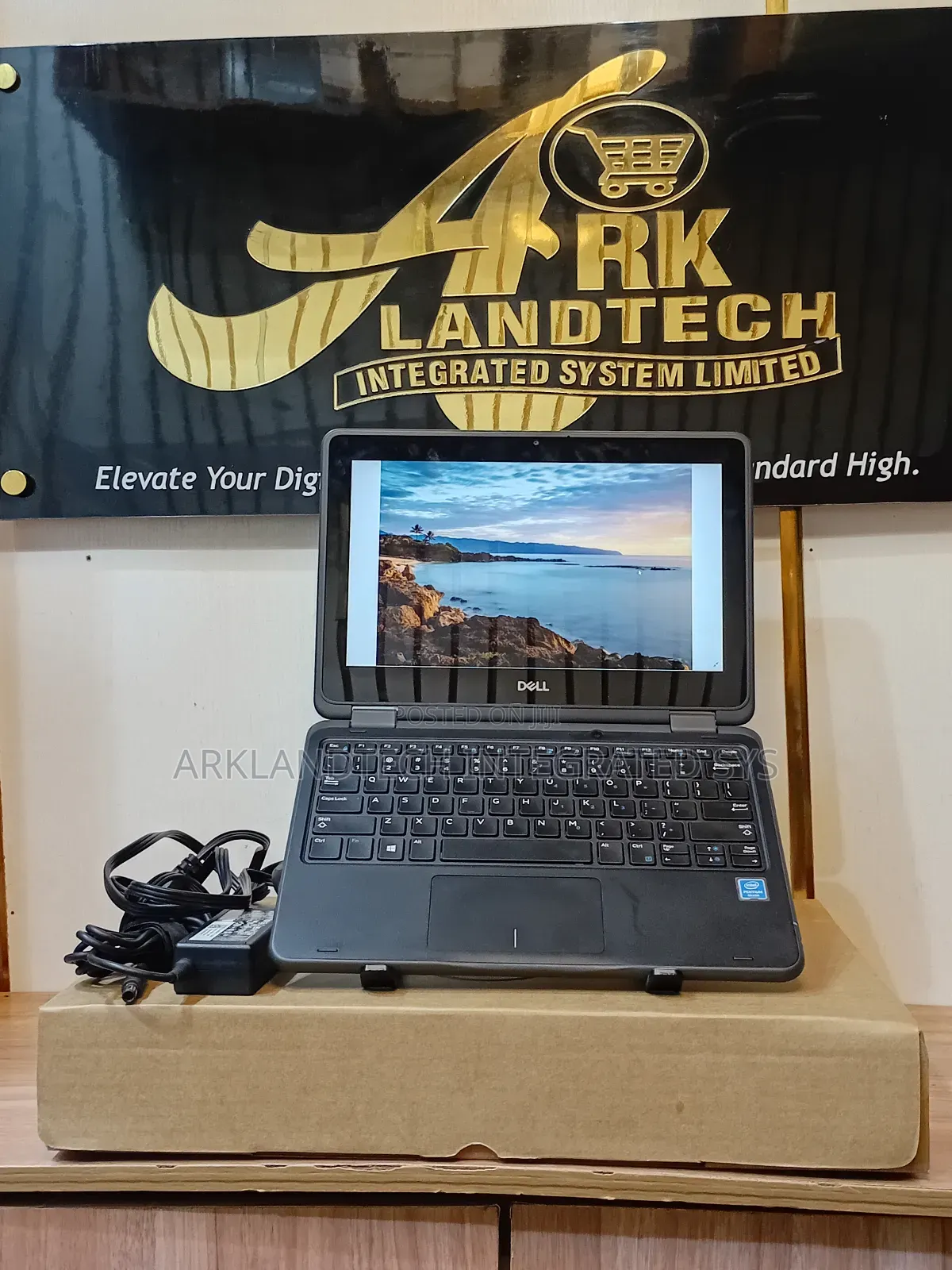 Laptop Dell Latitude 3320 8GB Intel Pentium SSD 128GB