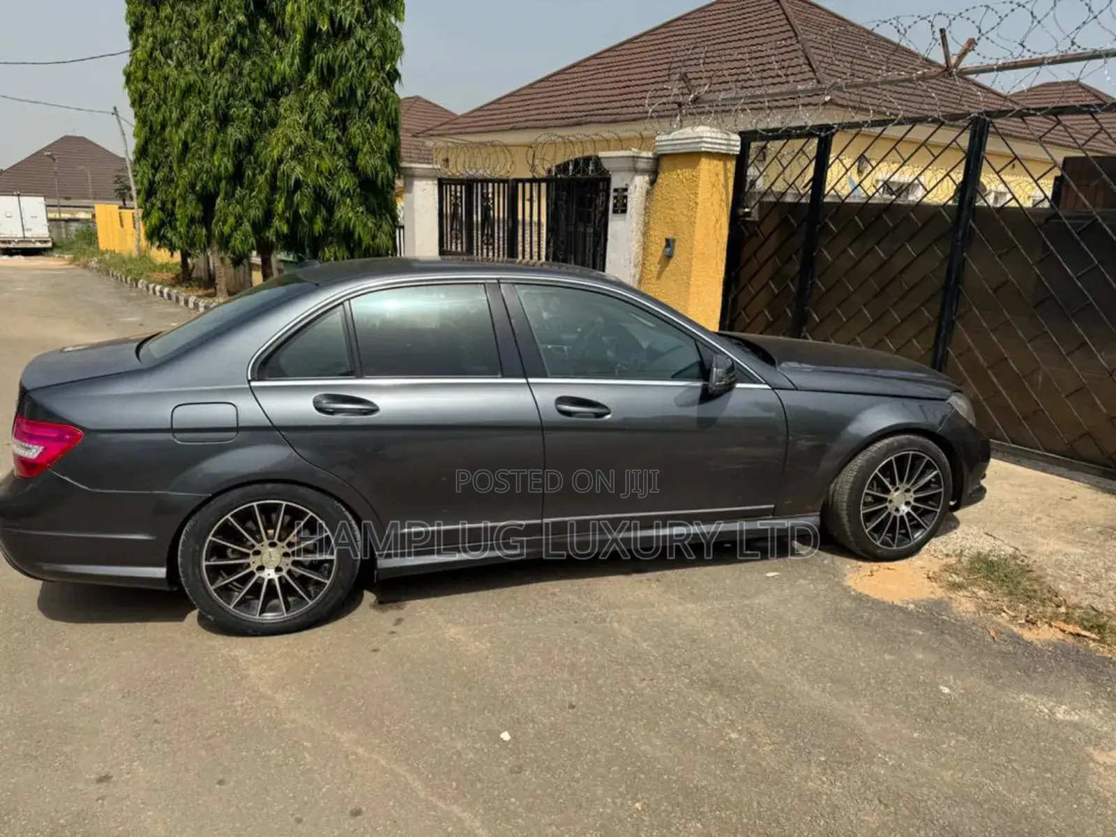 Mercedes-Benz C300 2008 Black
