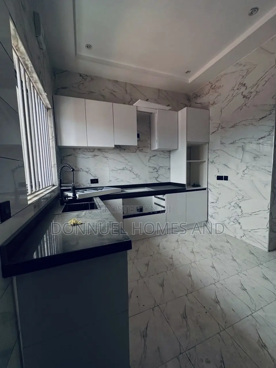 3bdrm Apartment in Lekki for rent