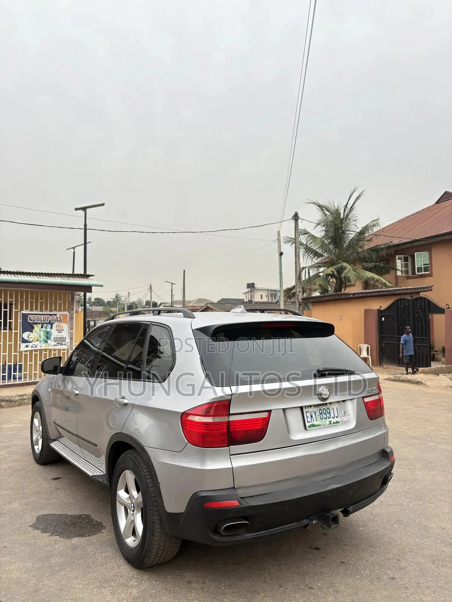 BMW X5 xDrive 48i AWD (4.8L 8cyl 6A) 2009 Silver