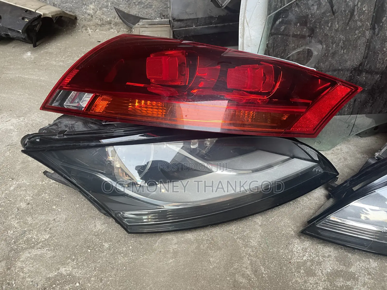 Headlights Audi Tt 2013