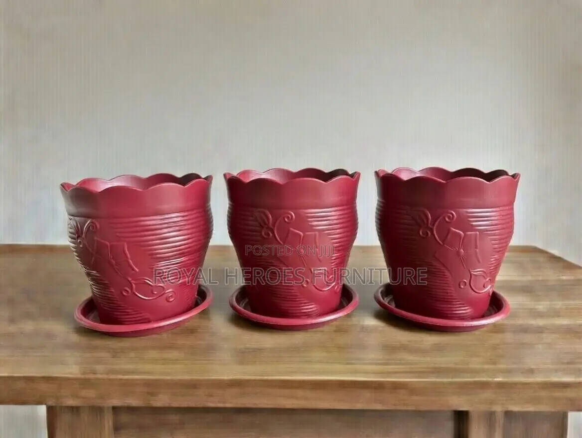 Premium-Look Plastic Planters – Floral Embossed, Set of 3 Sizes”