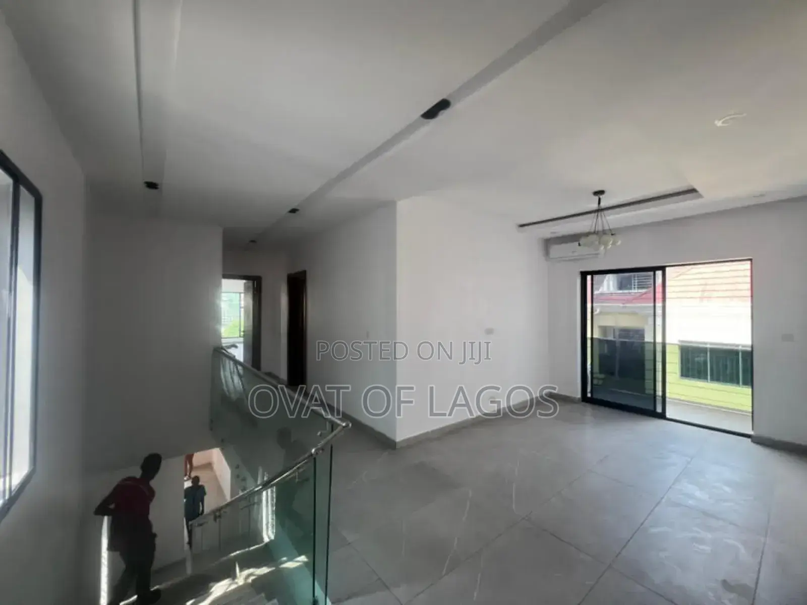 5bdrm Duplex in Lekki Phase 1 for rent