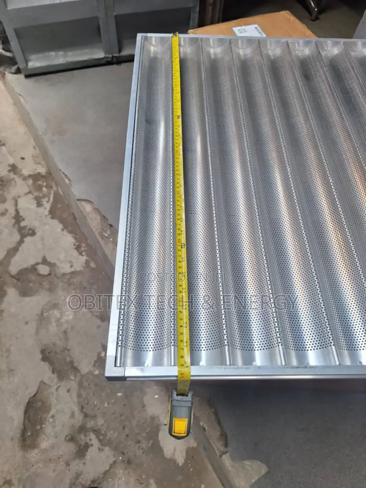 Commercial Perforated Aluminum Baguette Baking Tray – 8 Slot