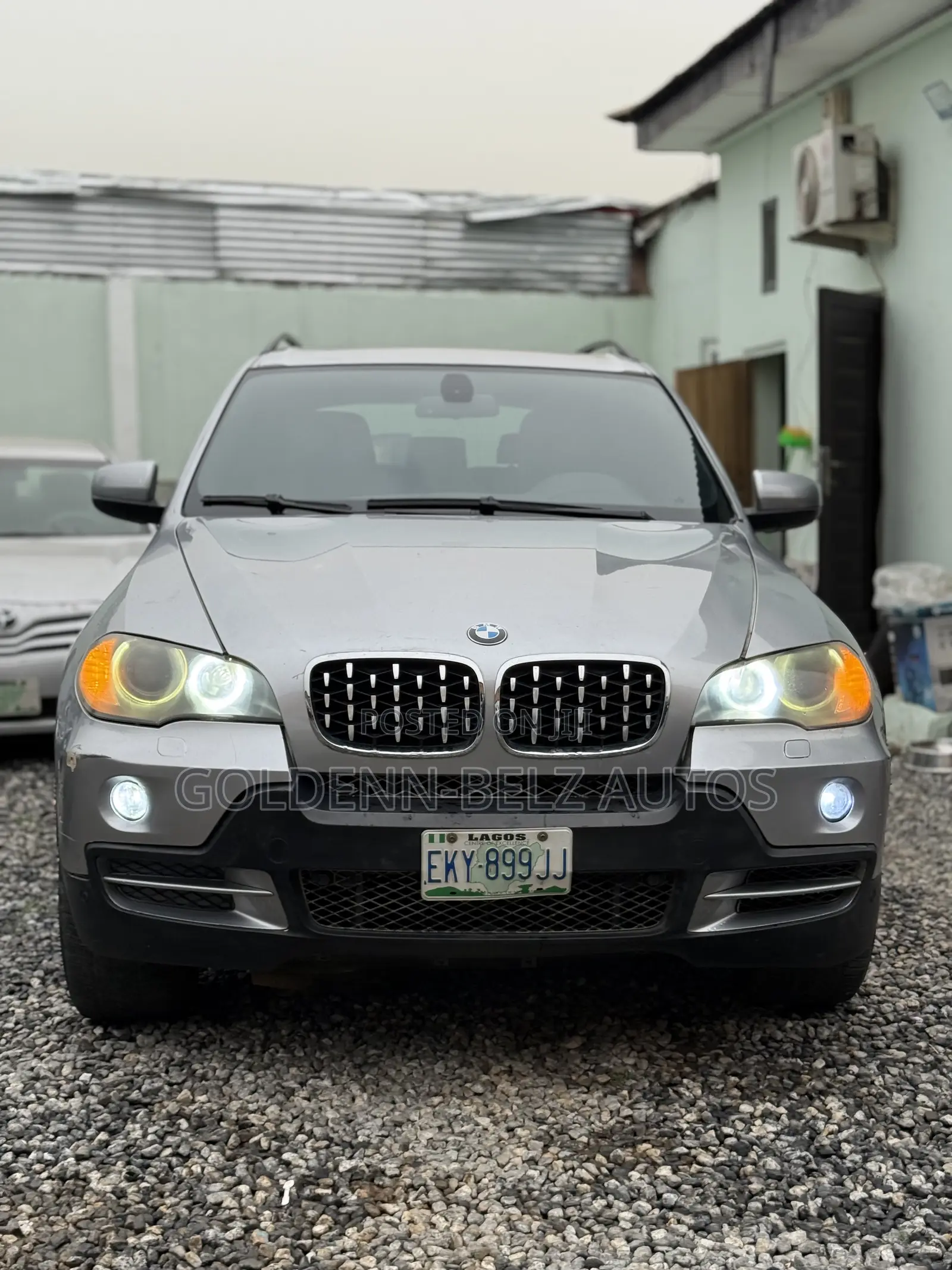 BMW X5 xDrive 48i AWD (4.8L 8cyl 6A) 2009 Gray