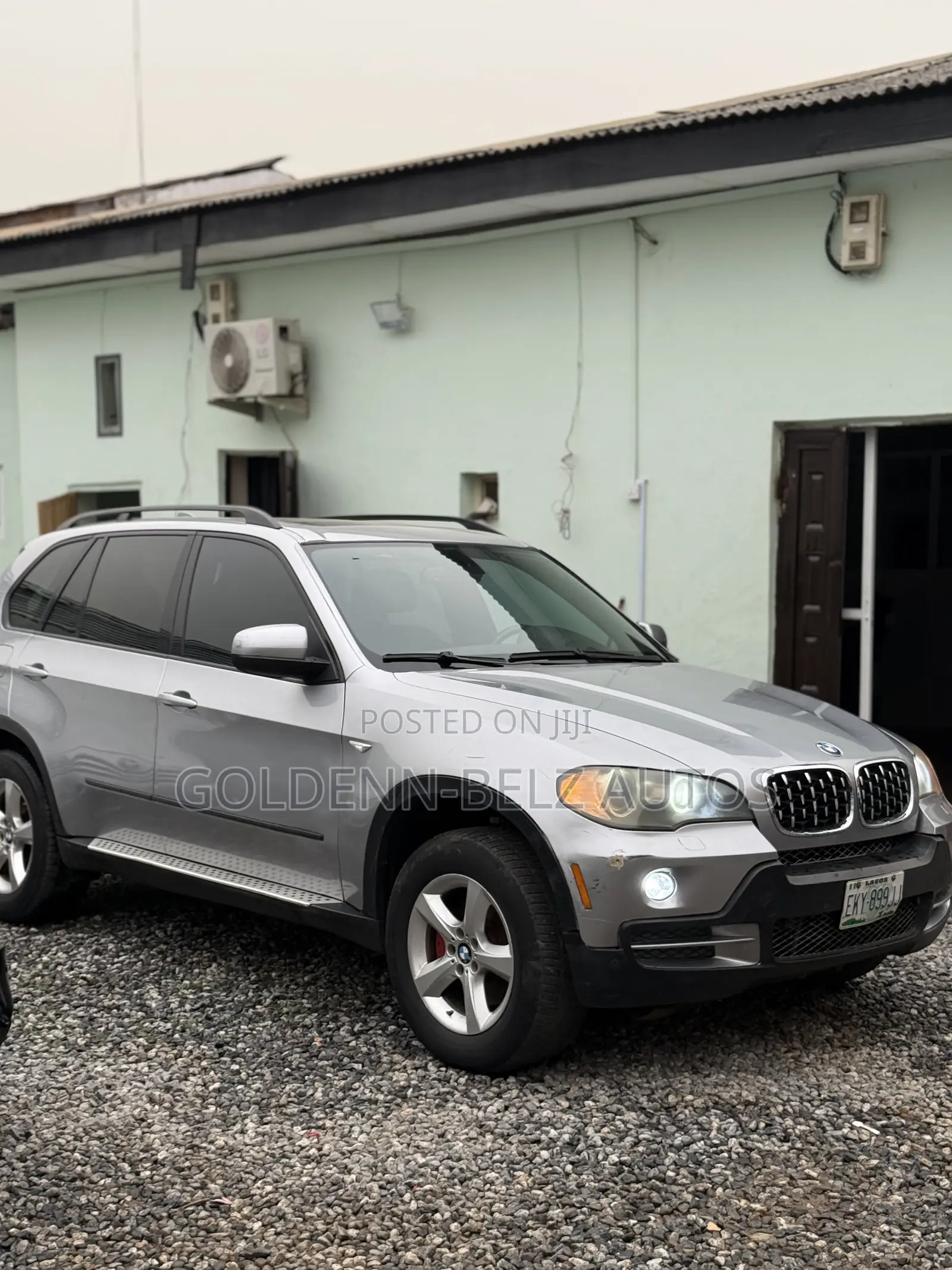 BMW X5 xDrive 48i AWD (4.8L 8cyl 6A) 2009 Gray