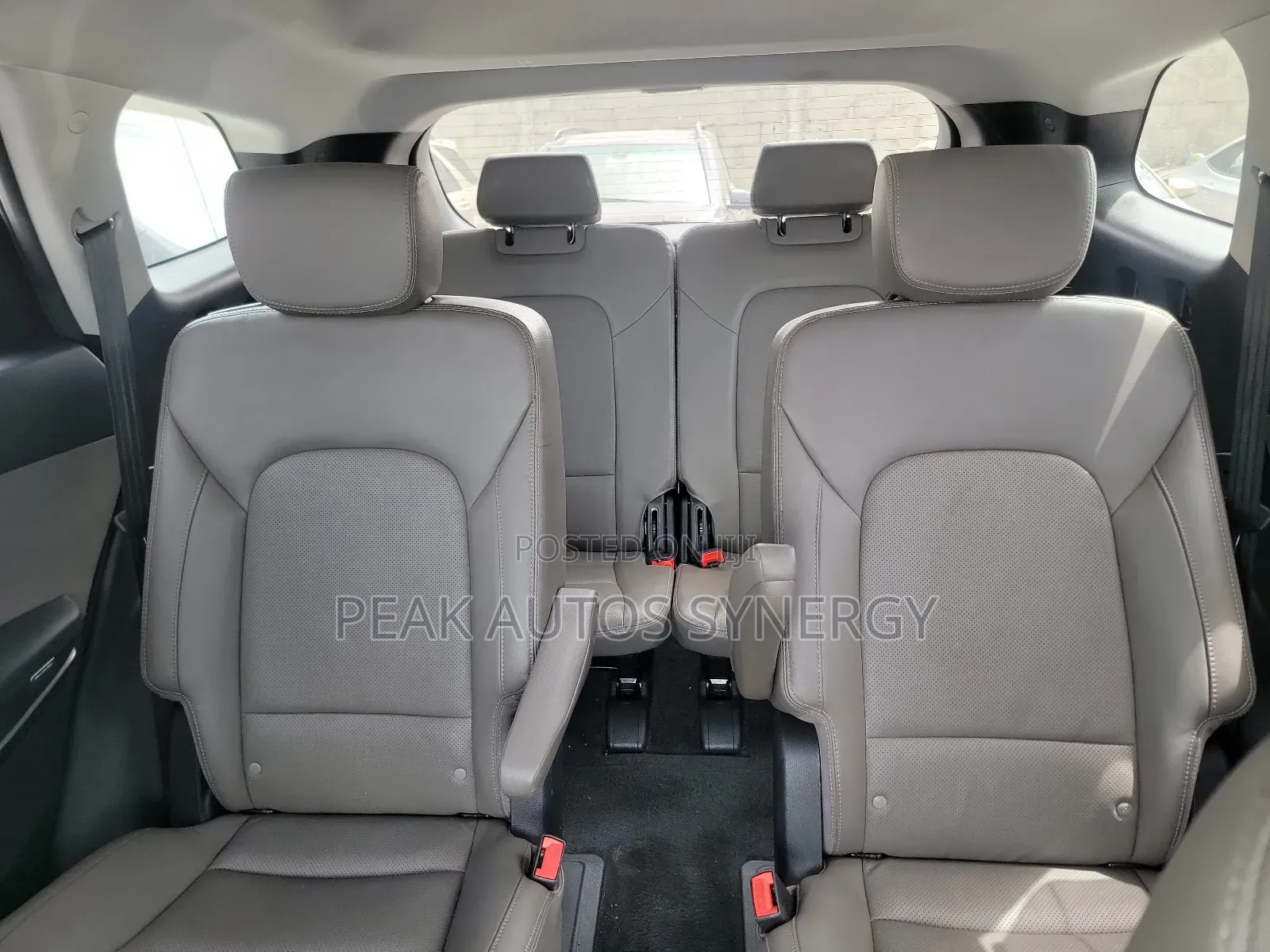 Hyundai Santa Fe Ultimate 2.4 AWD 2019 Gray
