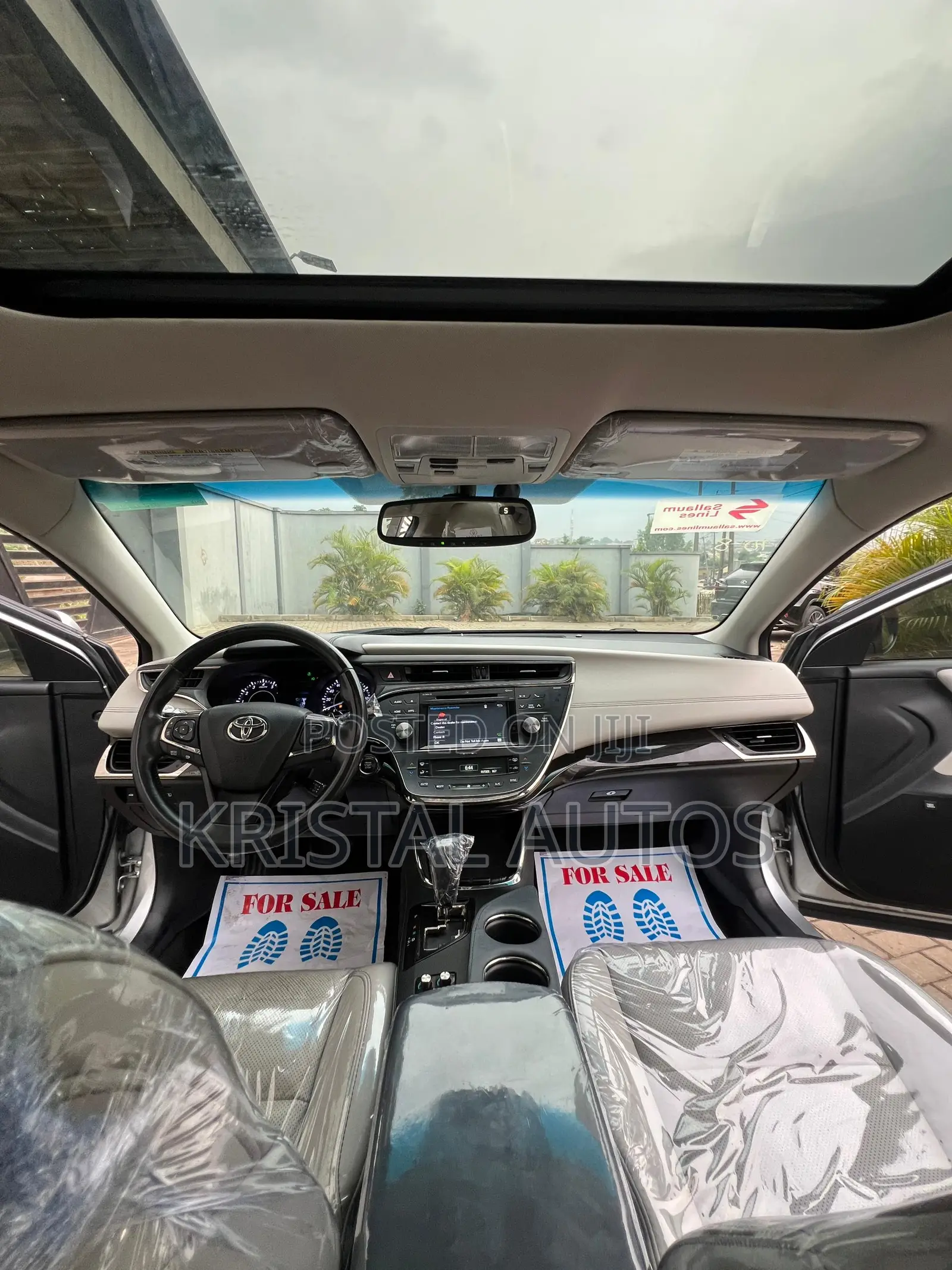 Toyota Avalon Limited 4dr Sedan (3.5L 6cyl 6A) 2015 Gray