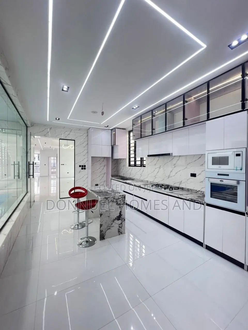 5bdrm Duplex in Ajah for sale