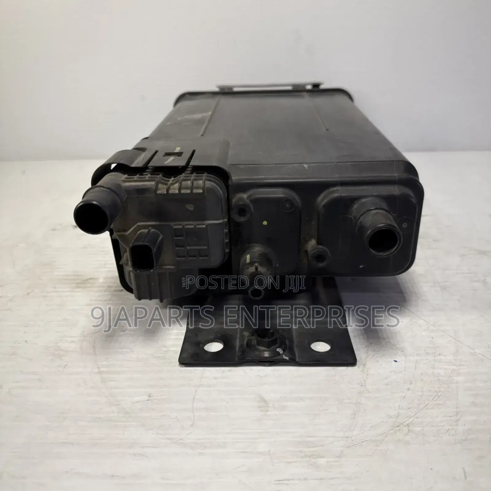 2011 - 2016 Toyota Highlander Fuel Vapor Canister