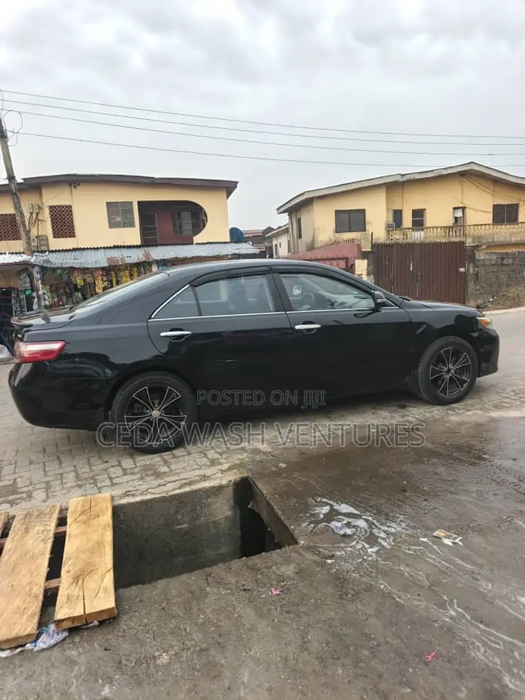 Toyota Camry 2007 Gray