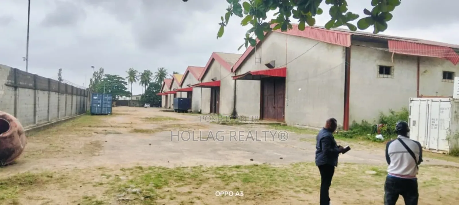 5 Bay Warehouse With Office Building on 21000 Sq MTS Land