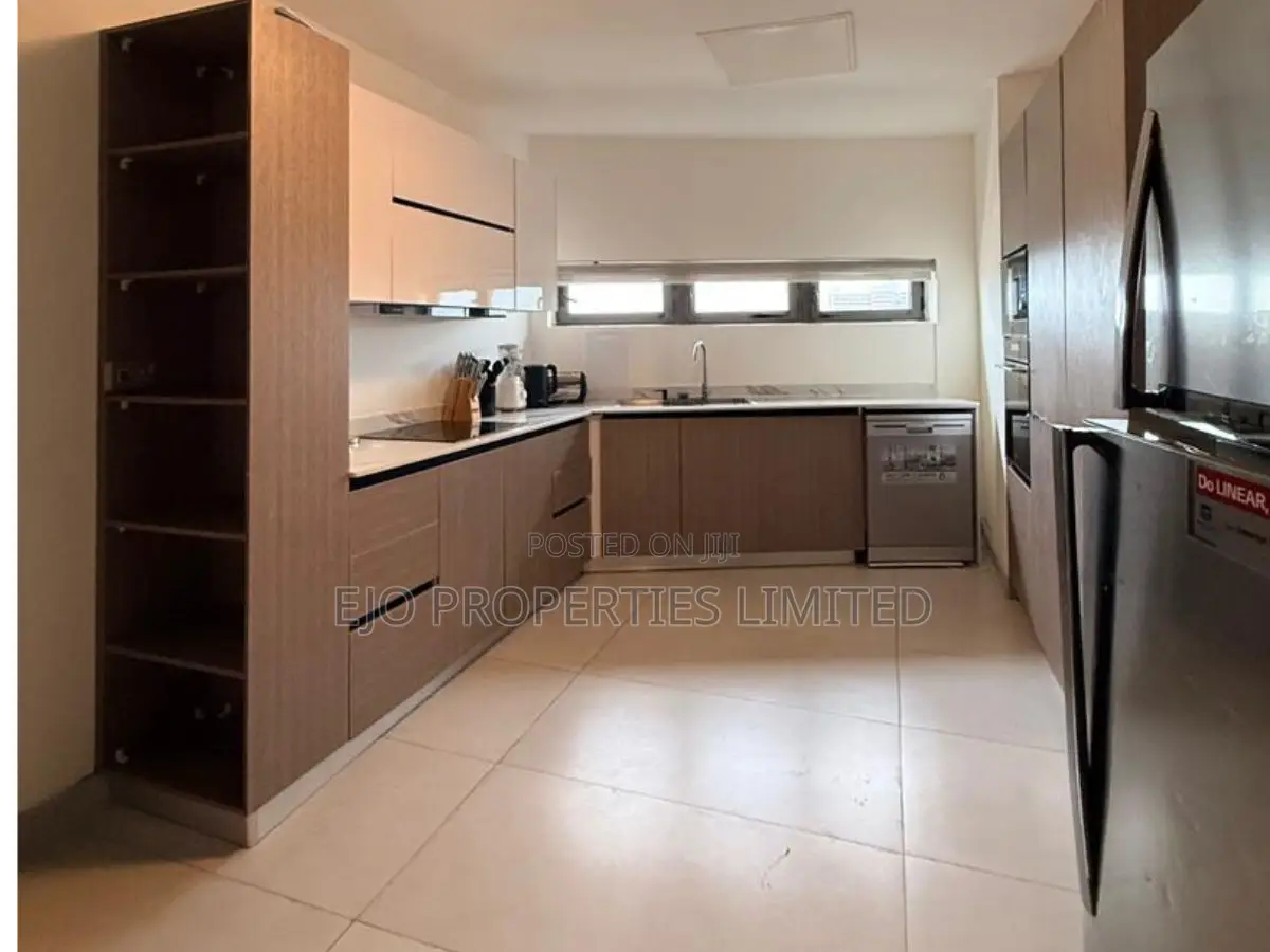 Furnished 4bdrm Apartment in Adeola Odeku for rent