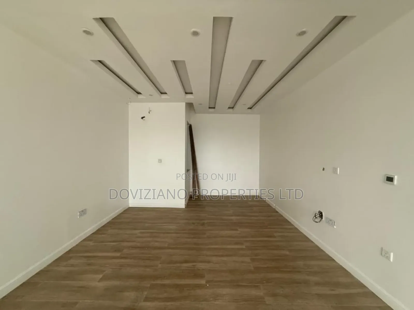 4bdrm Duplex in Lekki Phase 1 for sale