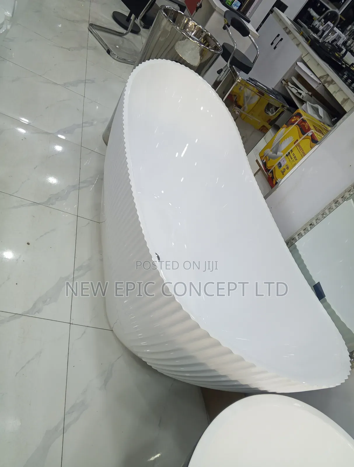 Italian Acrylic Bathtub