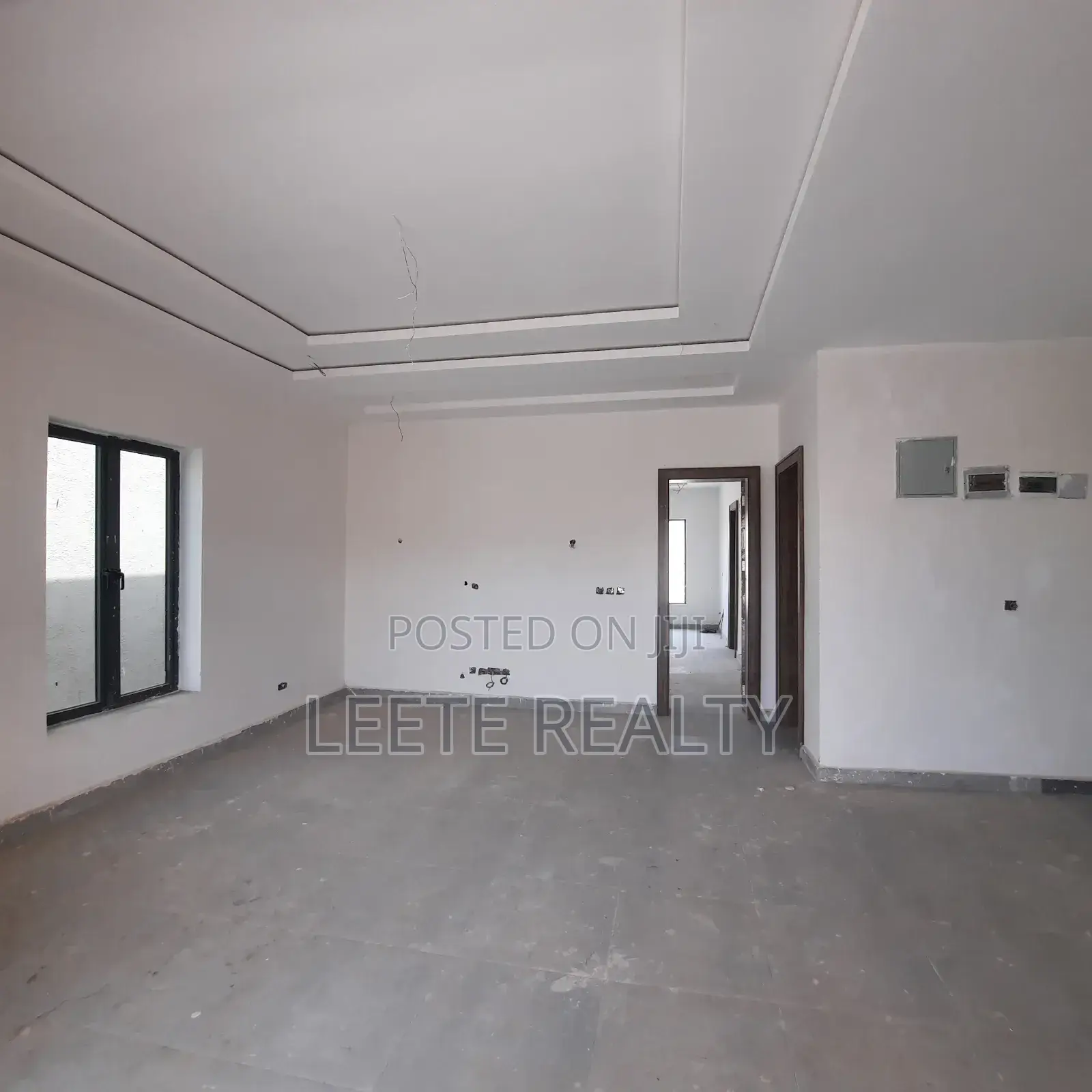 5bdrm Duplex in Zone 7 / Wuse for sale