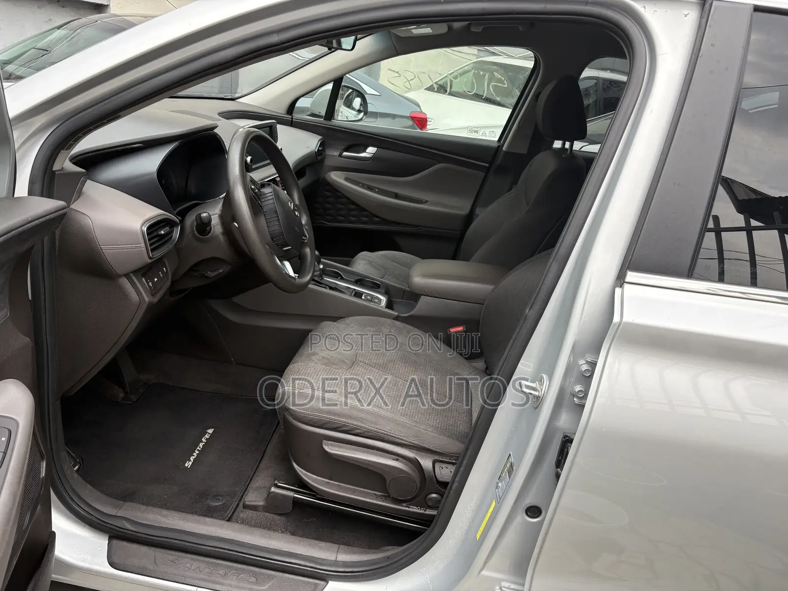 Hyundai Santa Fe SE 2.4 AWD 2019 Silver