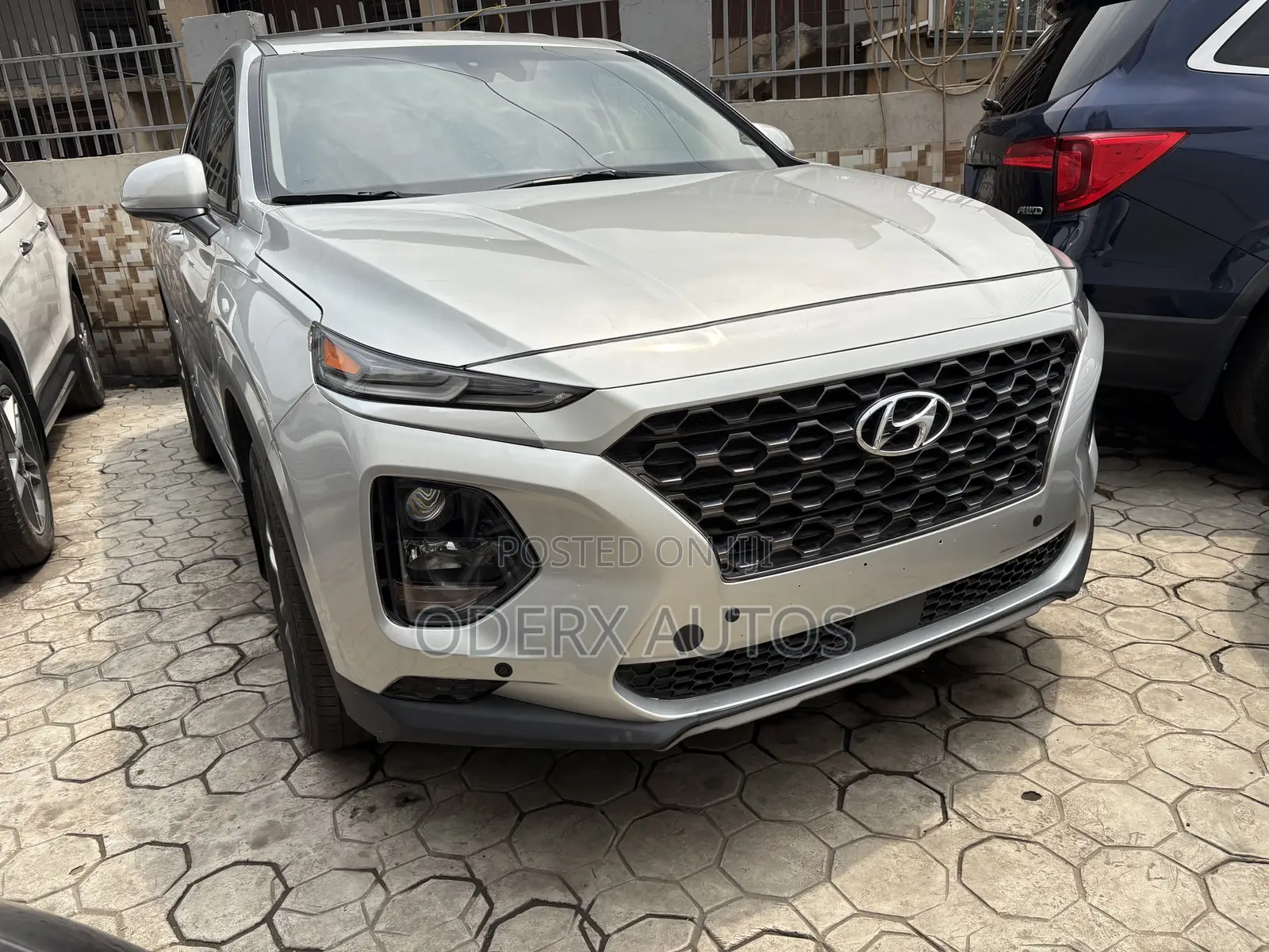 Hyundai Santa Fe SE 2.4 AWD 2019 Silver