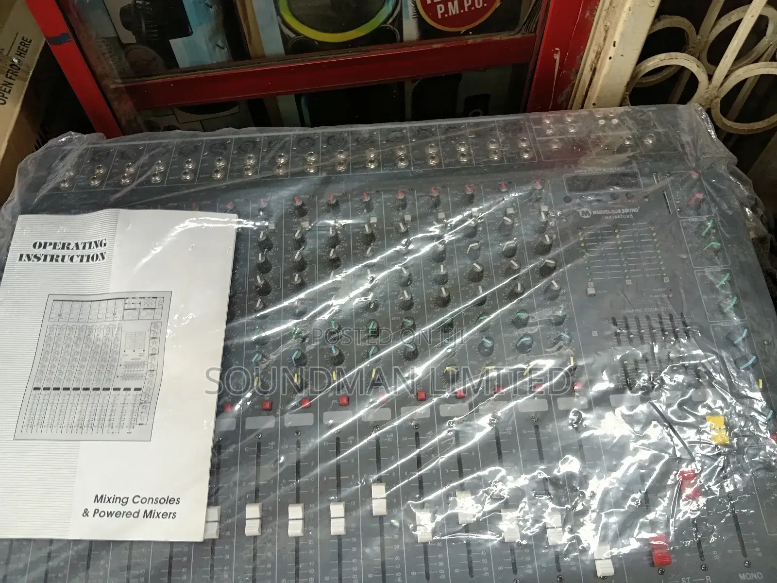 Marvelous Sound 16 Channels Mixing Console Powered Mixer Amplifier