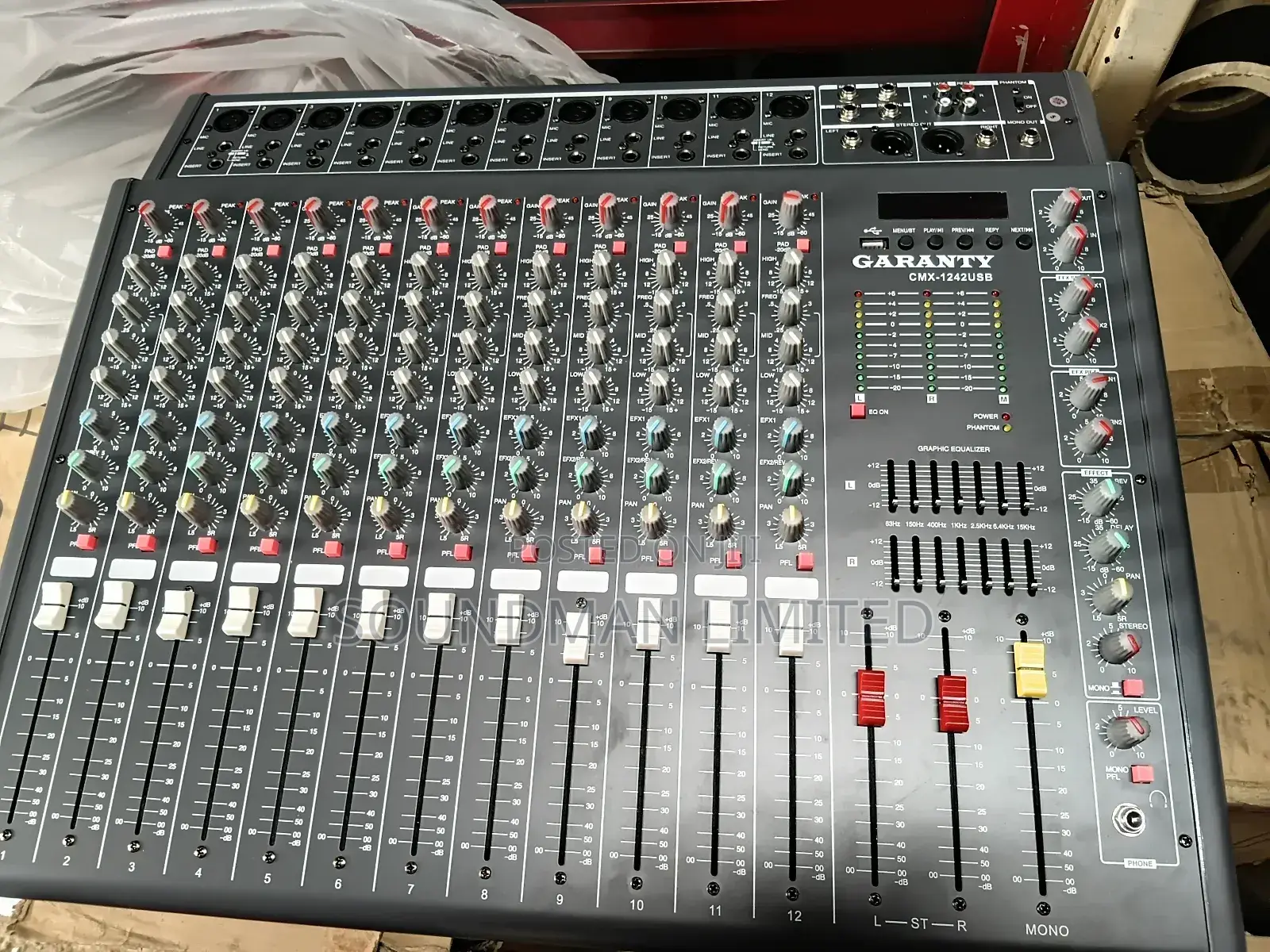 Garanty 12 Channels Mixing Console Powered Mixer