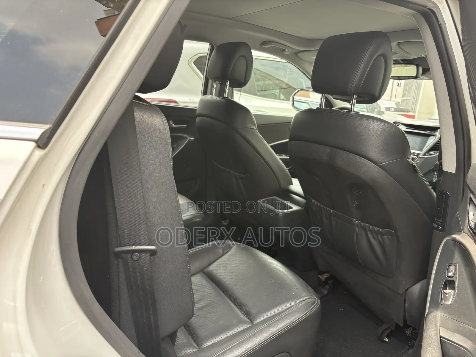 Hyundai Santa Fe Limited Ultimate AWD 2017 White