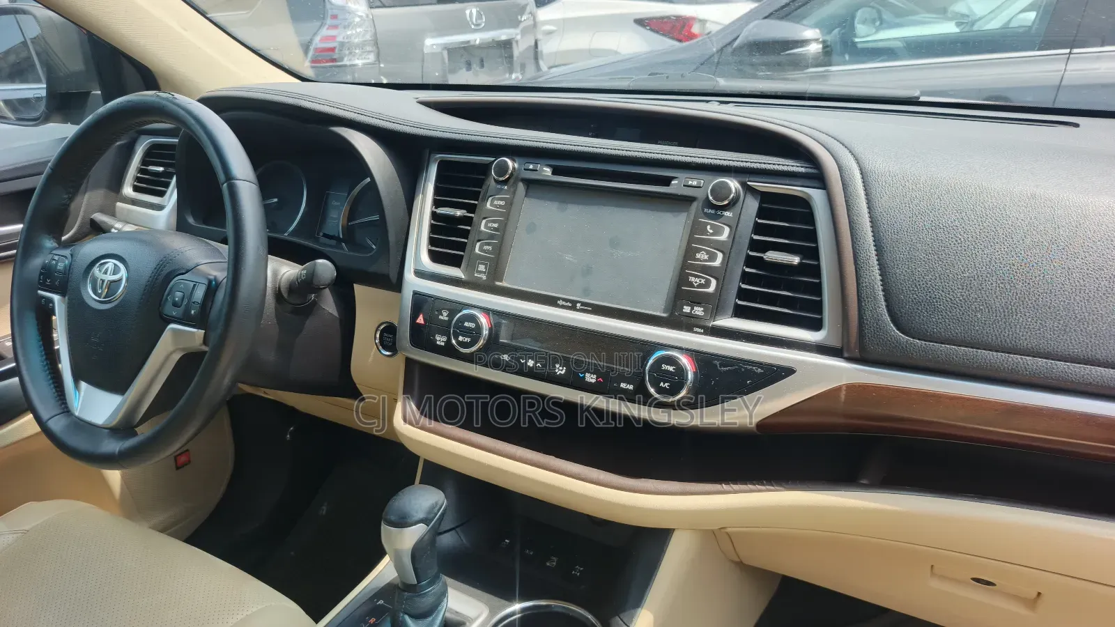 Toyota Highlander Limited Platinum 4dr SUV AWD (3.5L 6cyl 6A) 2015 Red