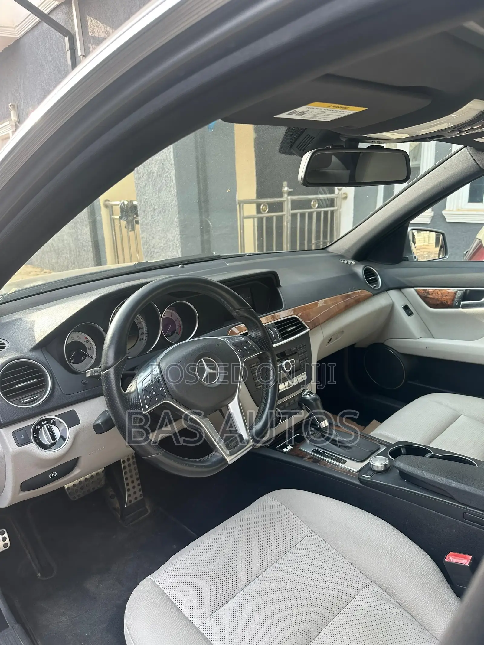 Mercedes-Benz C300 2012 Gray