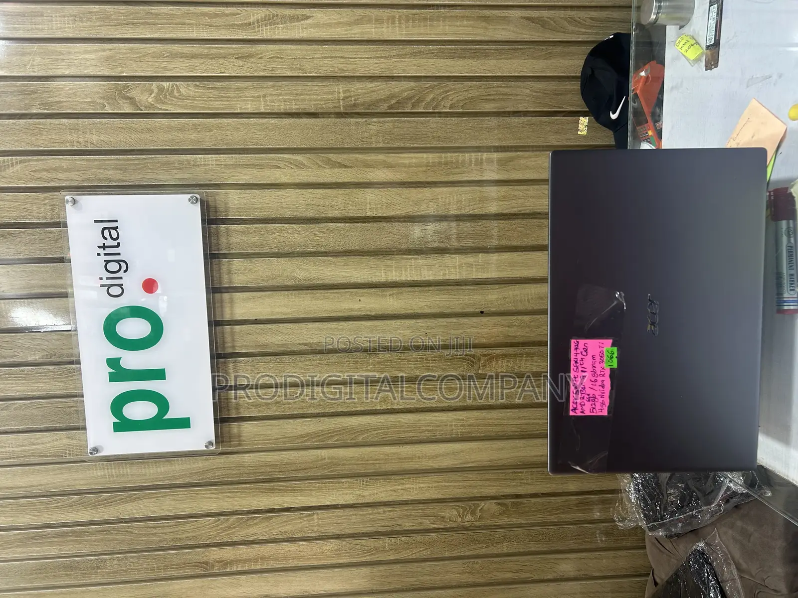 Laptop Asus TUF Gaming F16 18GB AMD Ryzen 5 SSD 256GB