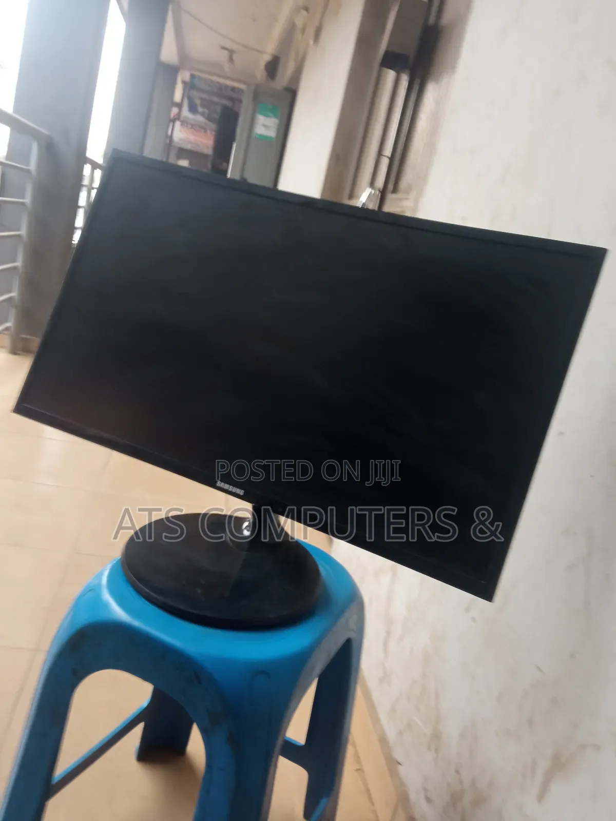 27 Inches Samsung Curve Led Monitor