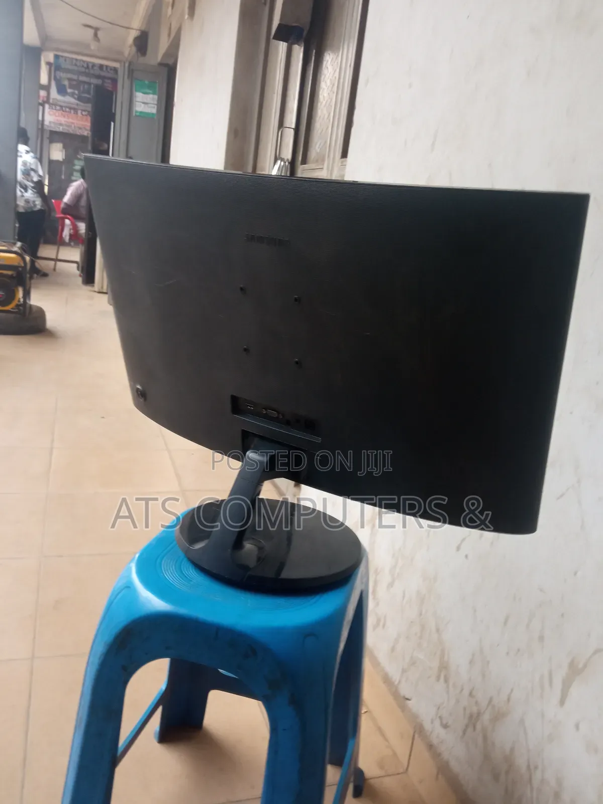 27 Inches Samsung Curve Led Monitor