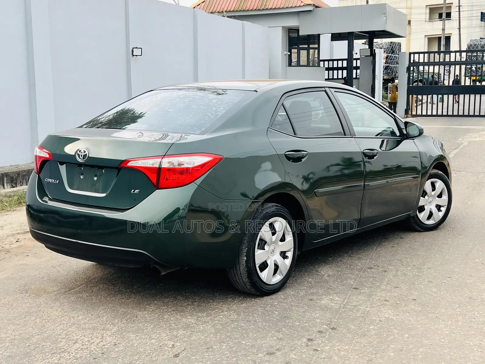 Toyota Corolla 2015 Green
