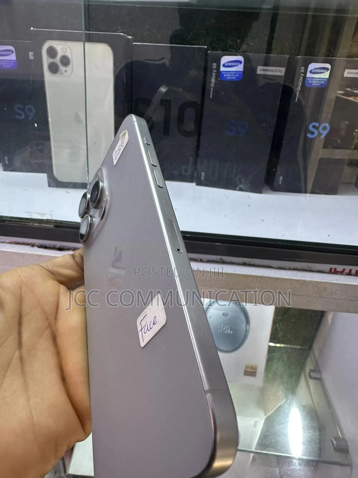 Apple iPhone 15 Pro Max 256 GB Gray