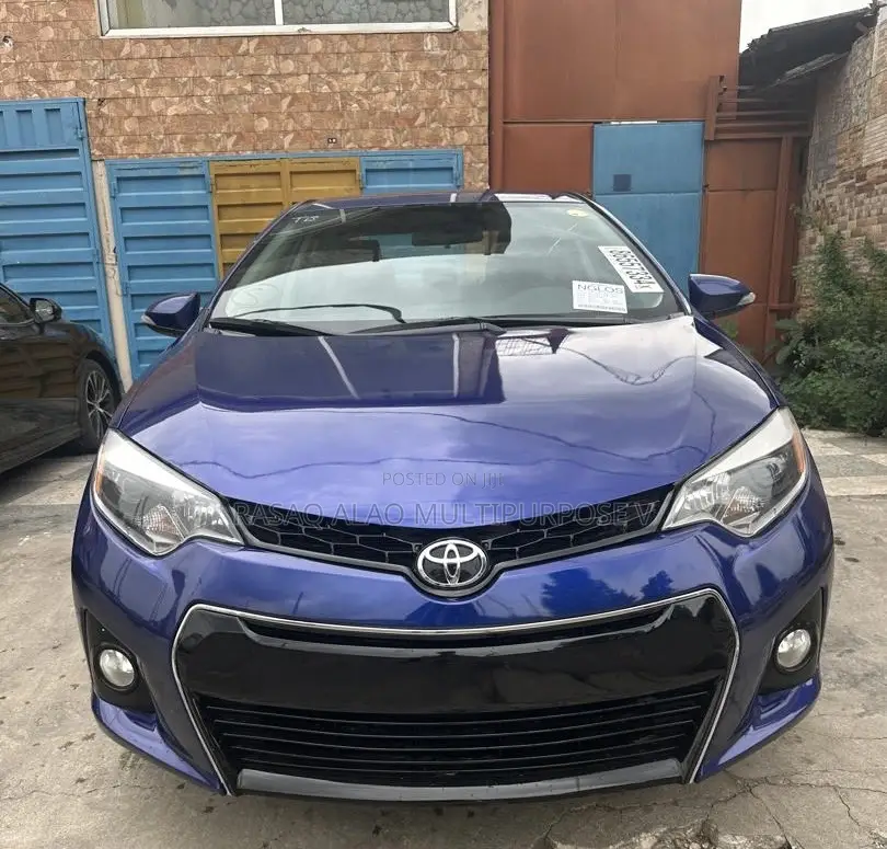 Toyota Corolla S 4dr Sedan (1.8L 4cyl CVT) 2015 Blue
