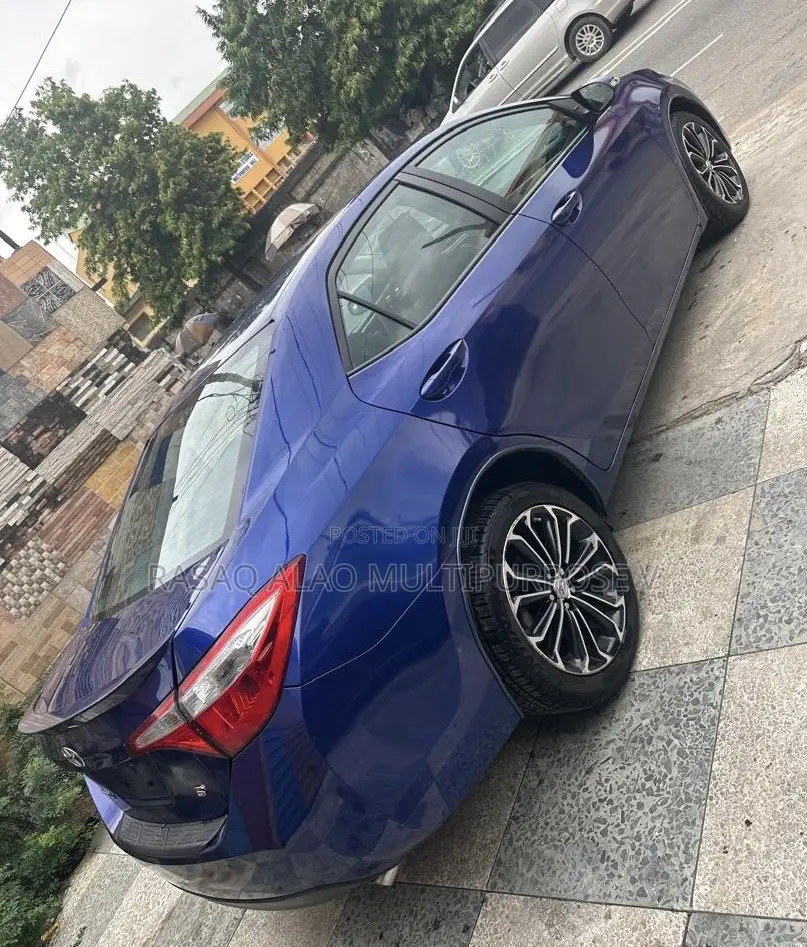 Toyota Corolla S 4dr Sedan (1.8L 4cyl CVT) 2015 Blue