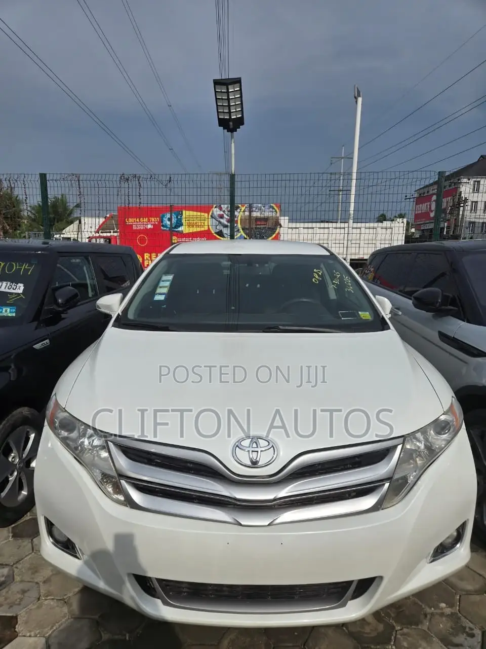 Toyota Venza LE AWD 2013 White