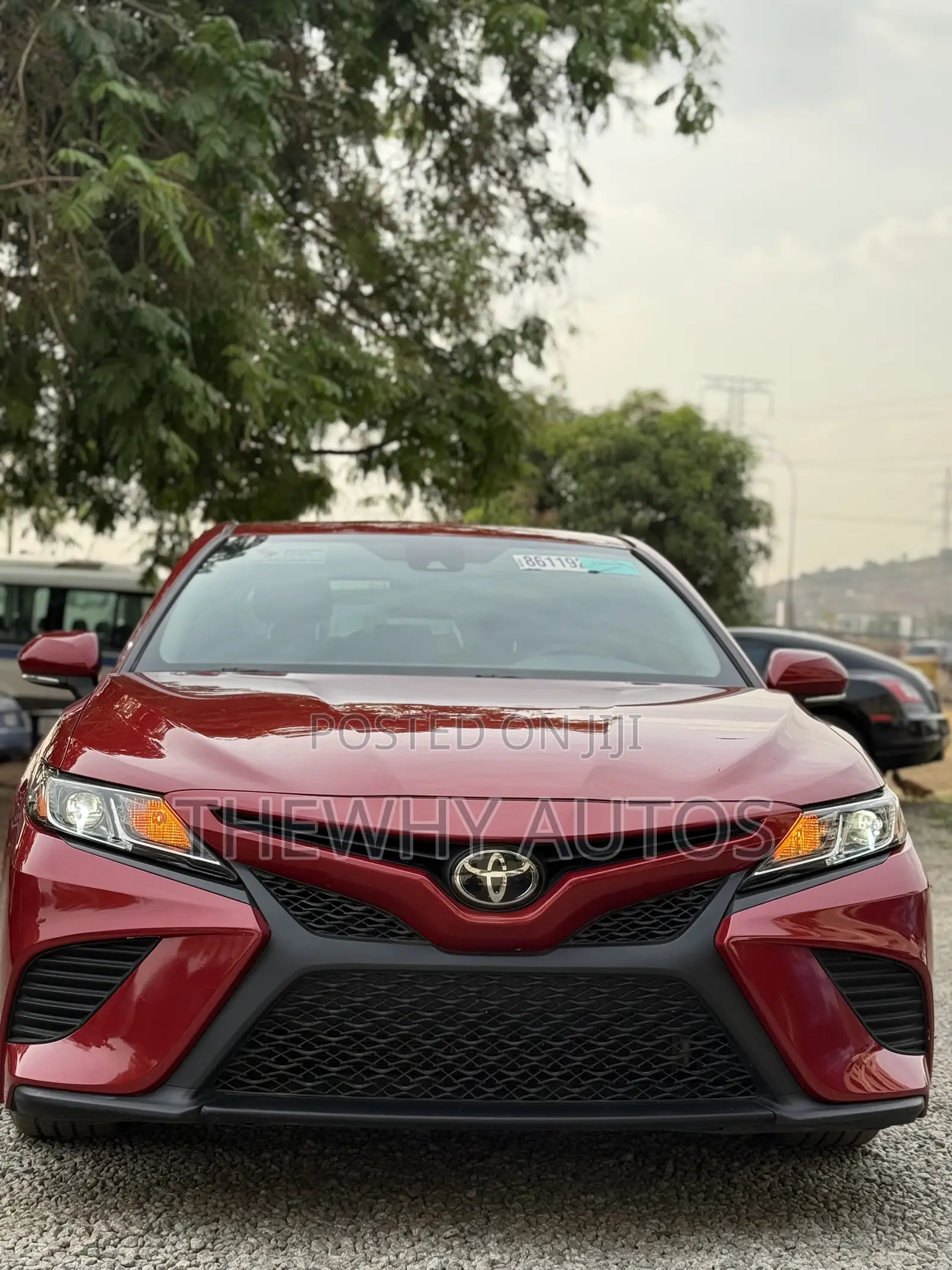 Toyota Camry SE (2.5L 4cyl 8A) 2019 Red