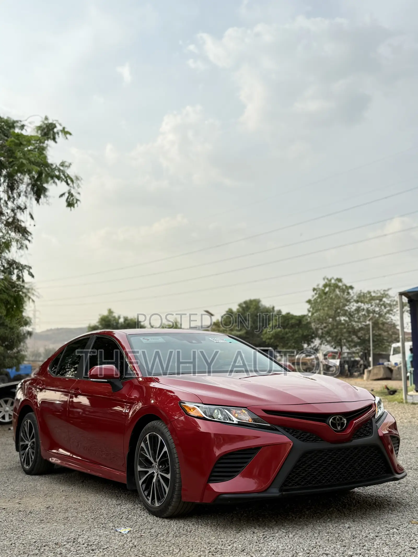 Toyota Camry SE (2.5L 4cyl 8A) 2019 Red