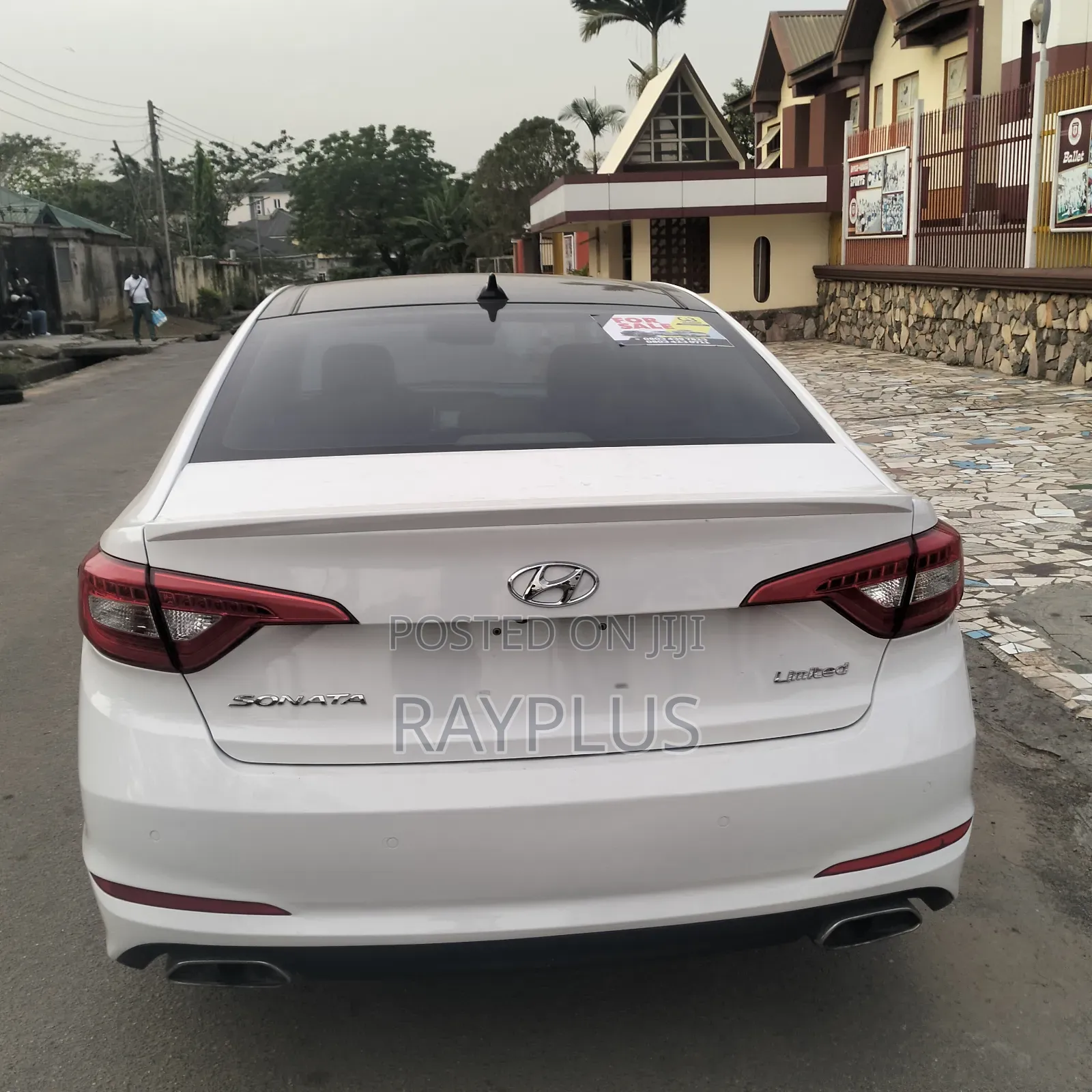 Hyundai Sonata Limited w/Brown Leather PZEV 4dr Sedan (2.4L 4cyl 6A)
