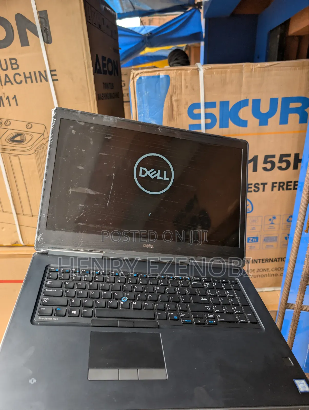 Laptop Dell Precision 7720 16GB Intel Xeon HDD+SSD 512GB