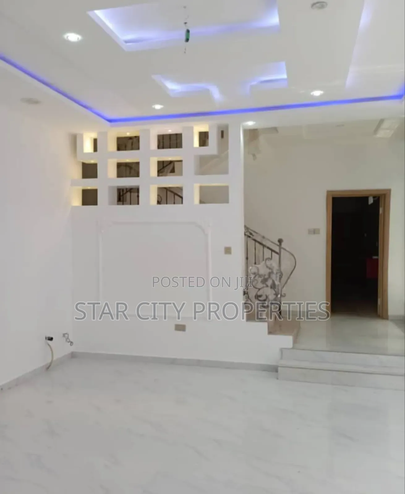 5bdrm Duplex in Omole Phase 1 for sale