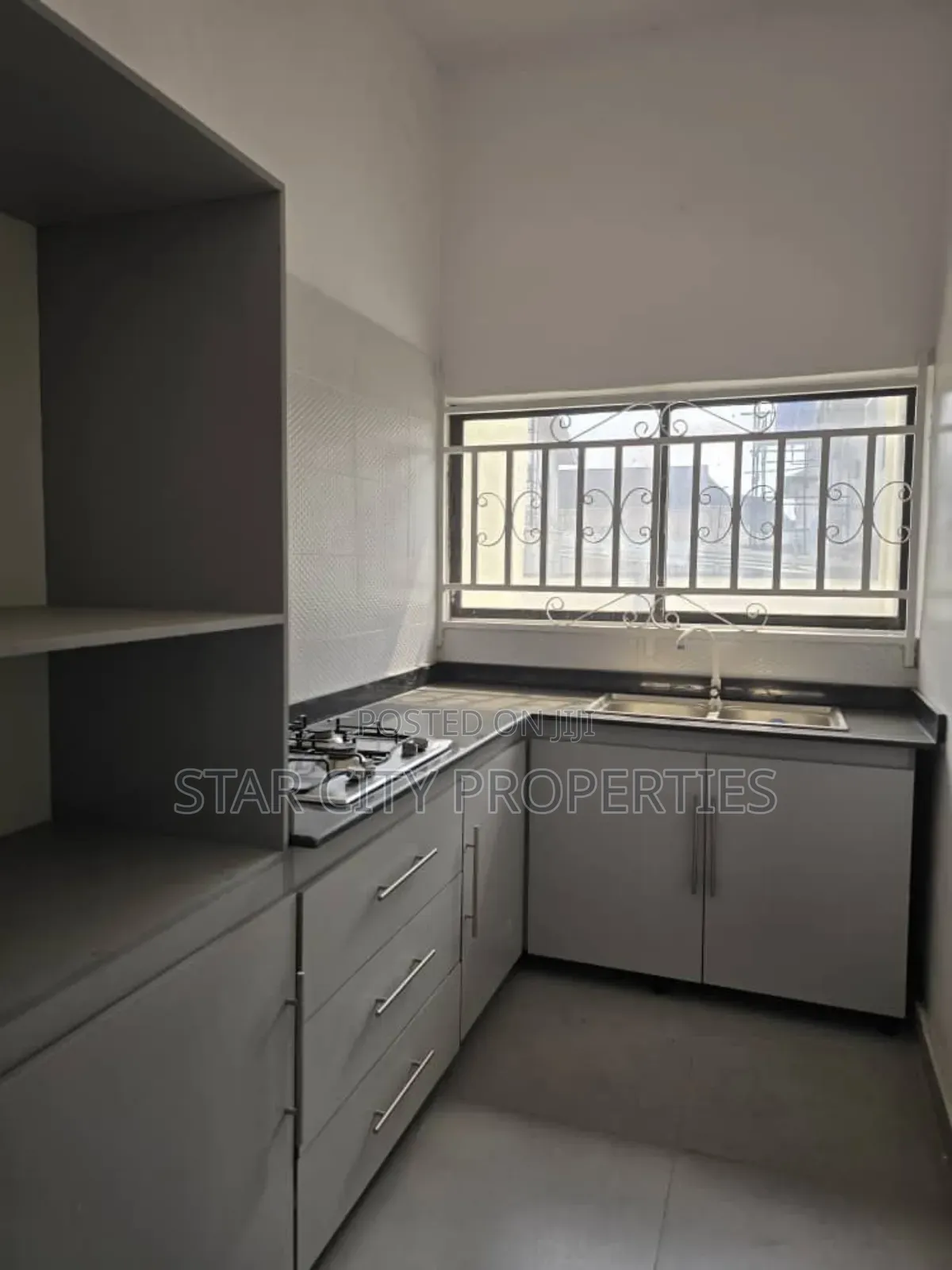 2bdrm Apartment in Omole Phase 2 for rent