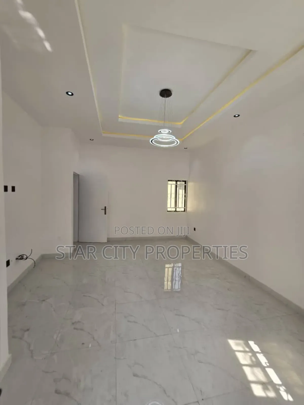 2bdrm Apartment in Omole Phase 2 for rent