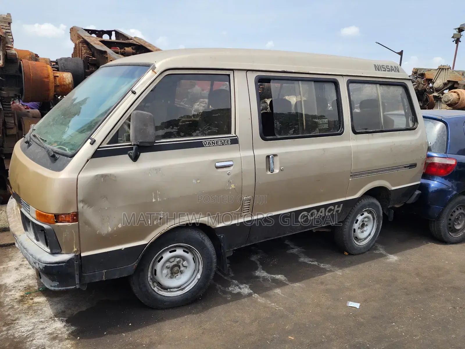 Nissan Vanette 1994 Gold
