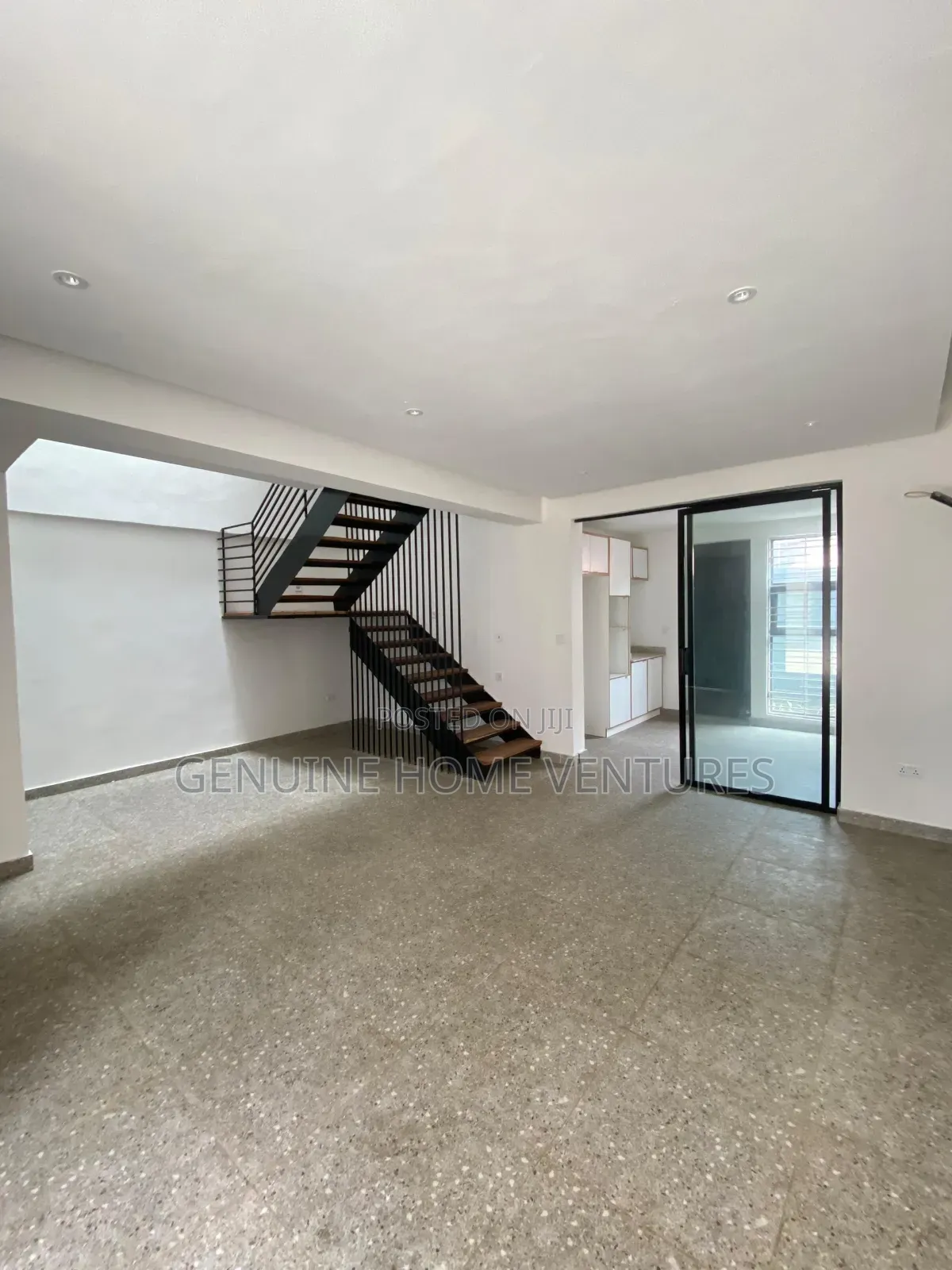 4bdrm Duplex in Ikate for sale